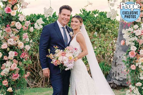 kelsi taylor|Dane Cook marries Kelsi Taylor